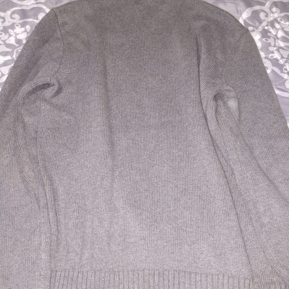 100% authentic Ralph Lauren Polo sweater. Adult Men's size Small. - Picture 11 of 11